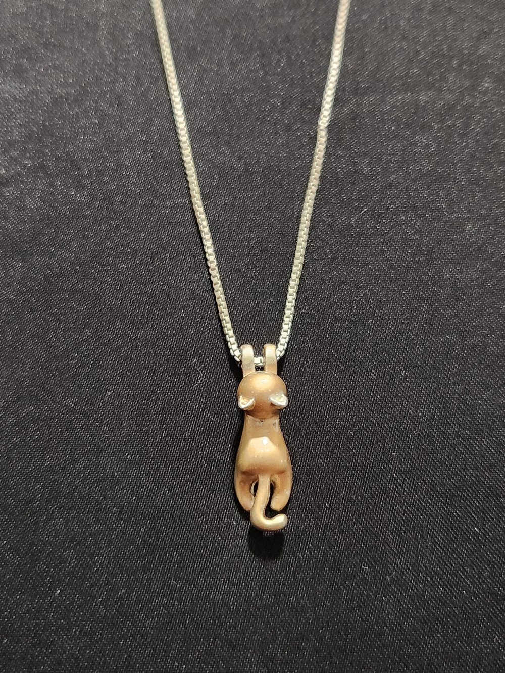 ​Matte Gold Tone Cat Pendant Necklace Silver Box Chain